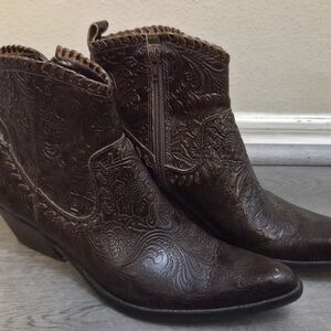 Gianni Bini Women's Dark Brown Embossed Ankle Boots